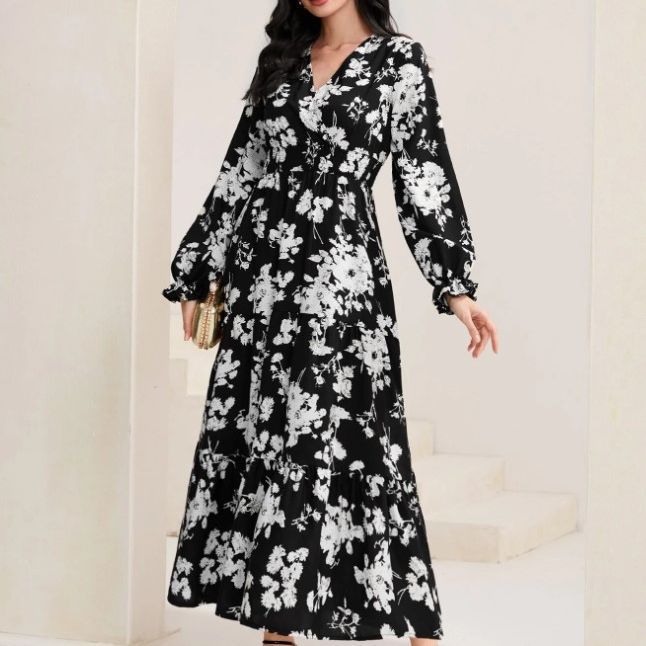 Damen Elegantes Maxikleid mit floralen Details und V-Ausschnitt EB