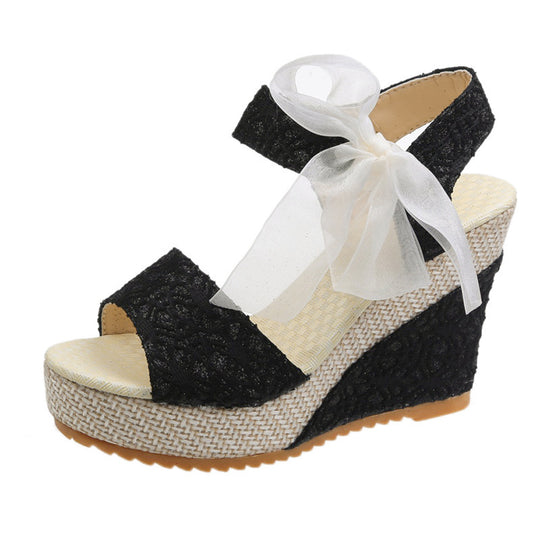 Damen Wedge-Sandalen mit dekorativem Schleifenverschluss und kunstvollem Obermaterial EB