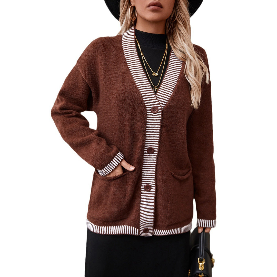 Damen Strickjacke mit modernen Streifenakzenten und Taschen EB