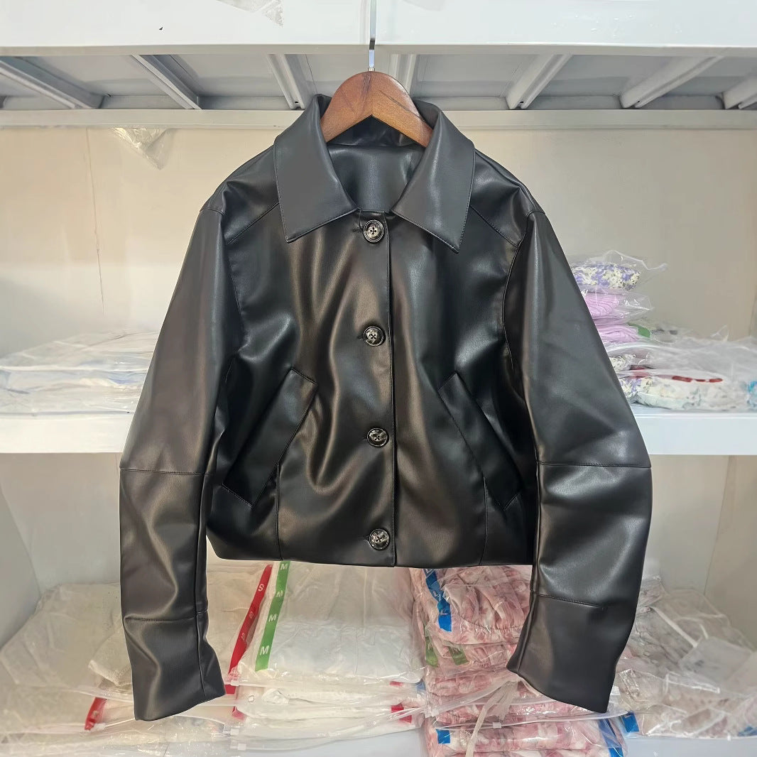 Damen Kunstlederjacke mit modernen Knopfdetails EB