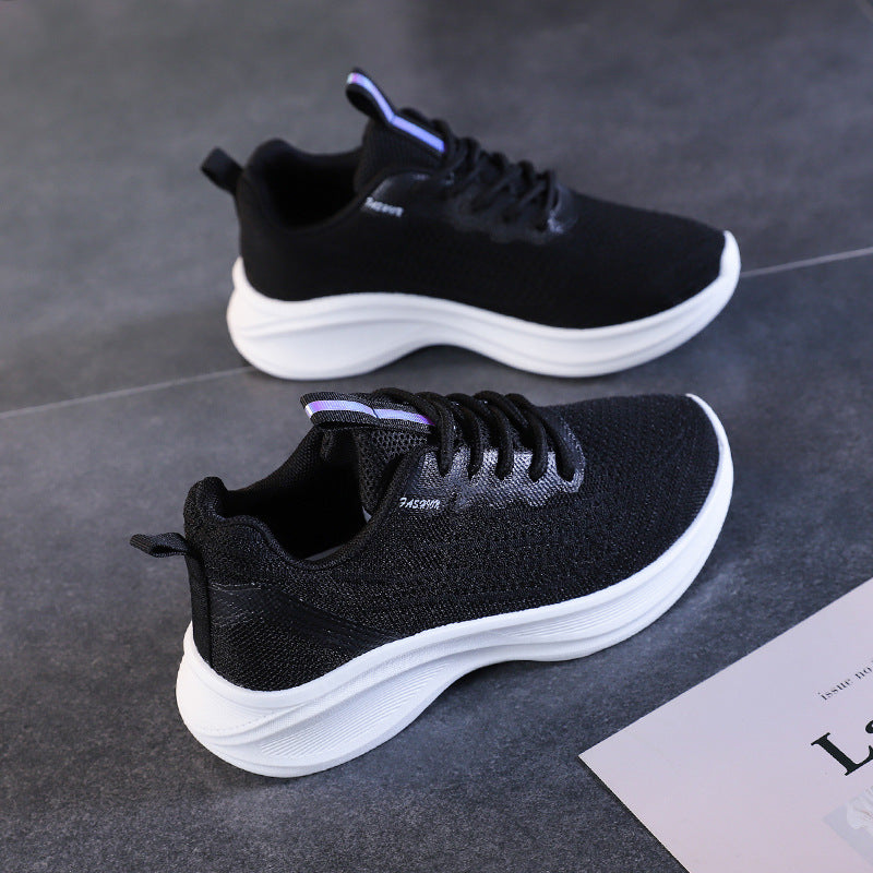 Damen Leichte und atmungsaktive Laufsneaker mit flexibel geformter Sohle EB