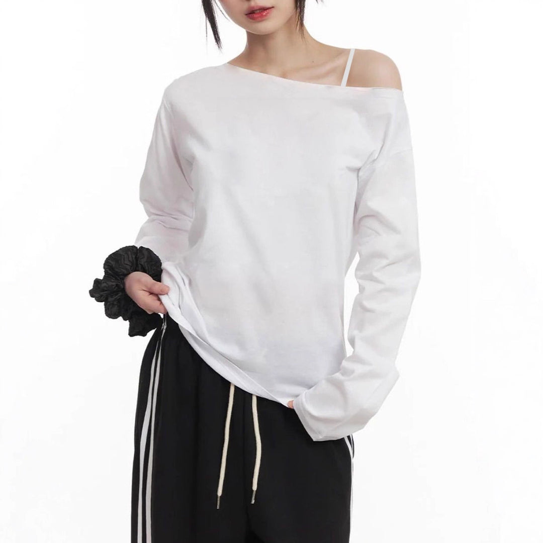Damen nan asymmetrisches Off-Shoulder Langarmshirt aus Baumwollstretch mit lässigem Oversize-Schnitt EB