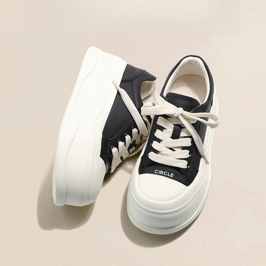 Damen Plateau-Sneaker mit trendigem Design und komfortabler Dämpfung EB
