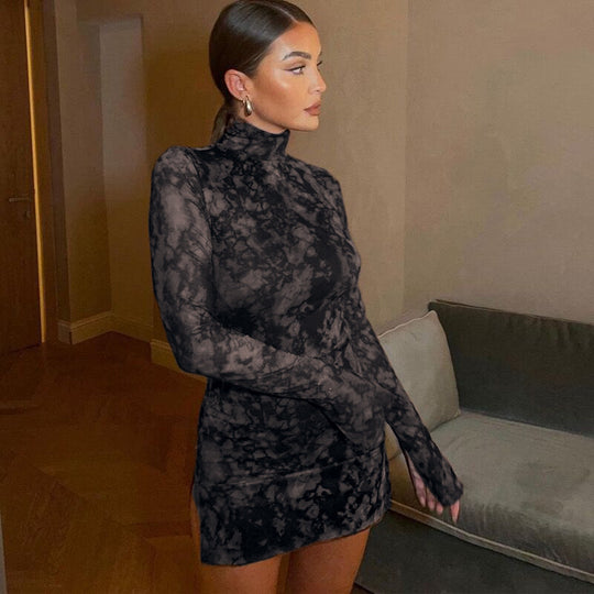 Damen Figurumspielendes Minikleid mit Spitzeneinsätzen und hohem Schlitz EB
