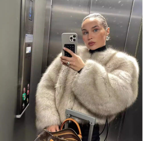 Damen extravagante Kurzarm-Felljacke mit voluminösen Ärmeln EB