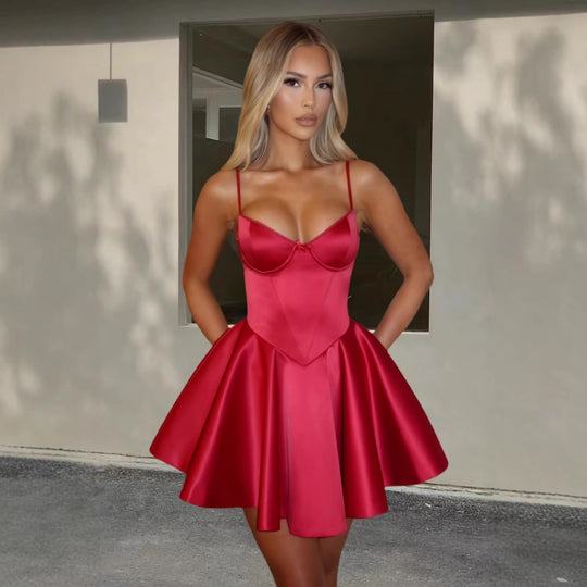 Damen Couture Mini-Kleid mit schickem A-Linien Schnitt und Spaghettiträgern EB