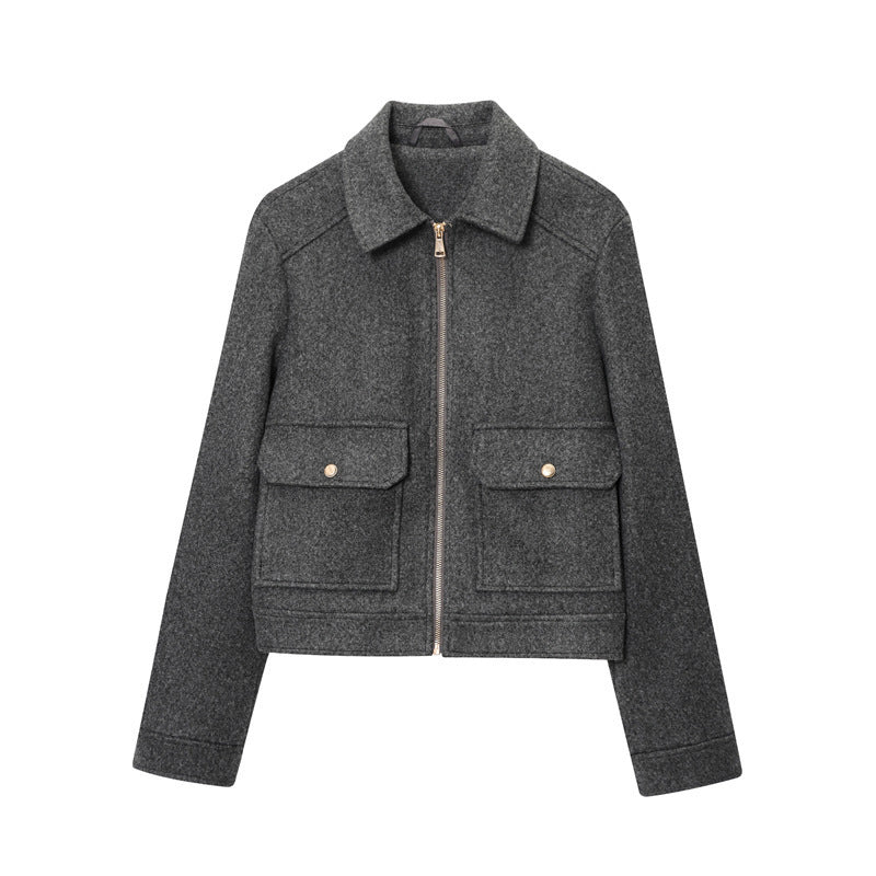 Damen nan kurze taillierte Tweedjacke mit durchgehendem Reißverschluss, aufgesetzten Pattentaschen und Kentkragen EB