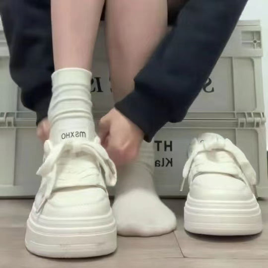 Damen Plateau-Sneaker mit sportlichem Design und gepolsterter Sohle EB