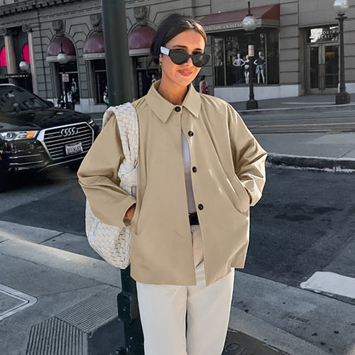 Damen modische Übergangsjacke im lässigen Oversized-Schnitt mit praktischen Taschen EB