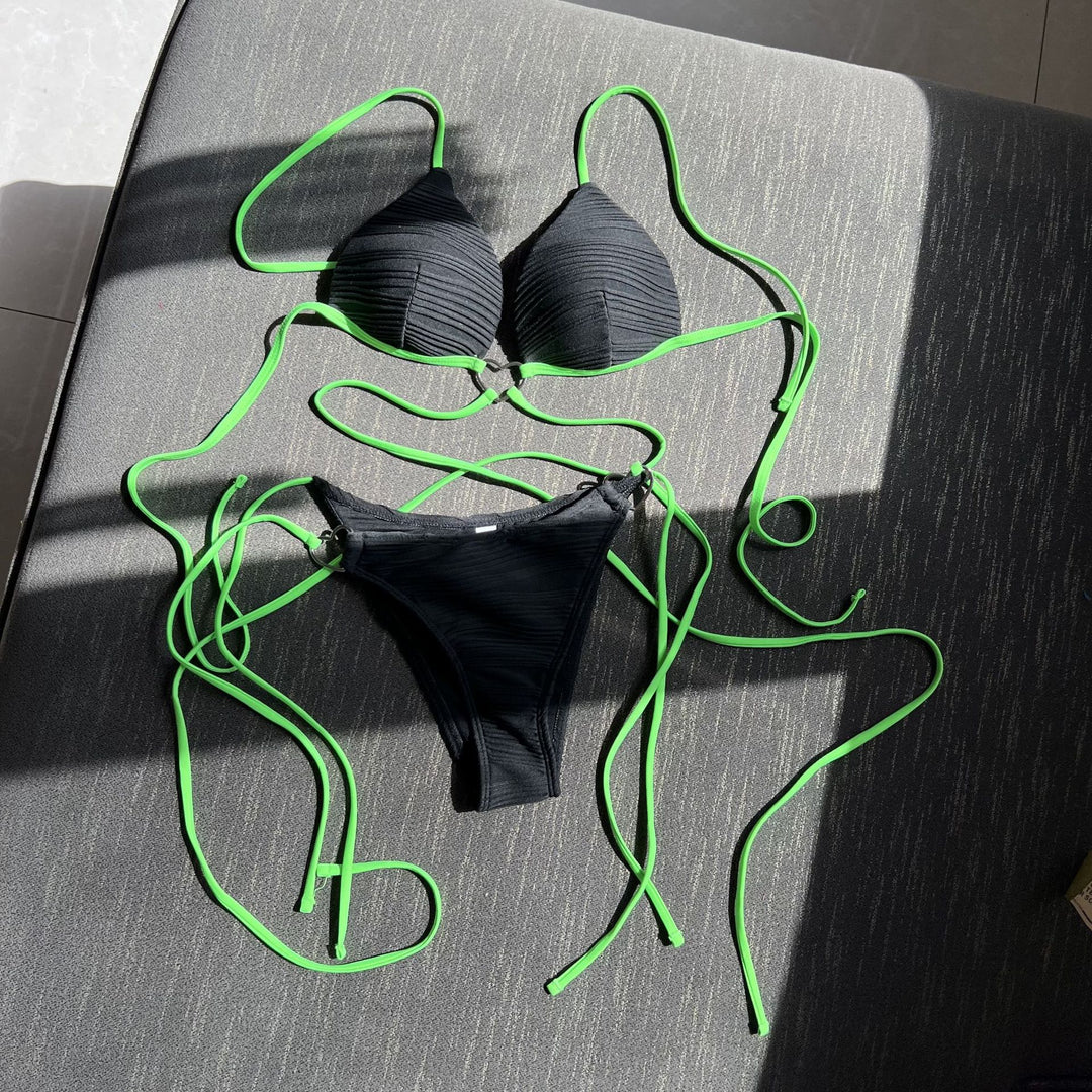 Damen Bikiniset mit gerafftem Design und Herzverschluss EB