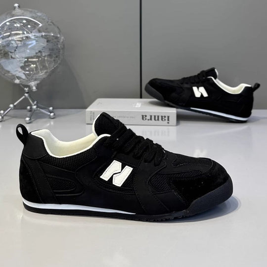 Damen Sportliche Sneakers mit atmungsaktivem Obermaterial und flexiblem Sohlendesign EB