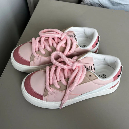 Damen Sportliche Sneaker mit robustem Obermaterial und klassischem Design EB