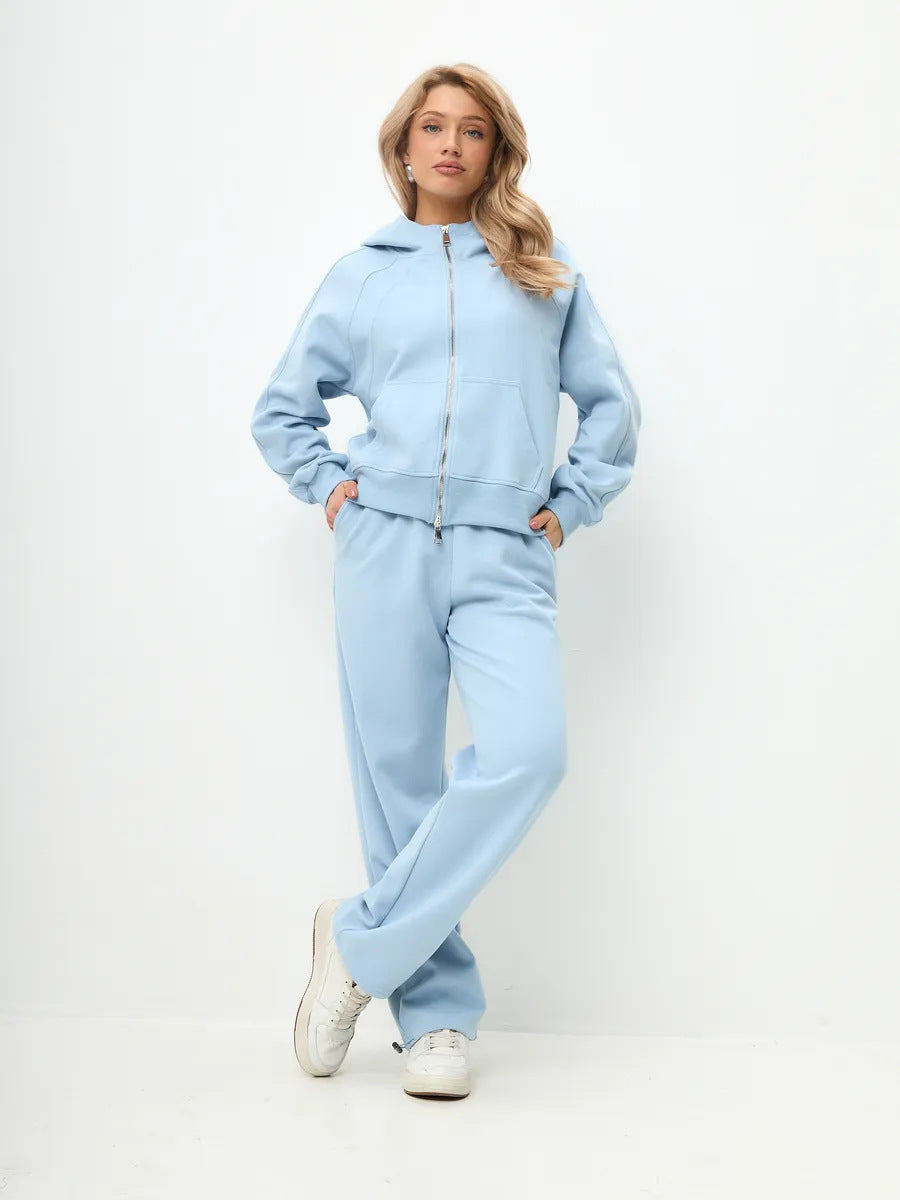 Damen entspanntes Fleece-Zweiteiler Set mit Raglan-Kapuzenjacke, durchgehendem Reißverschluss und gerader Relax-Jogginghose Eichborn Berlin