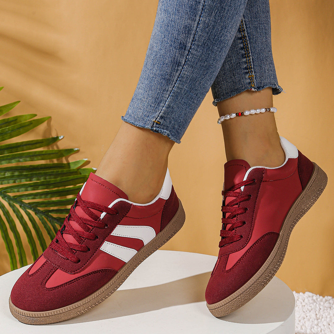 Damen Sportlich-Exklusive Sneakers mit weichem Obermaterial und rutschfester Sohle EB