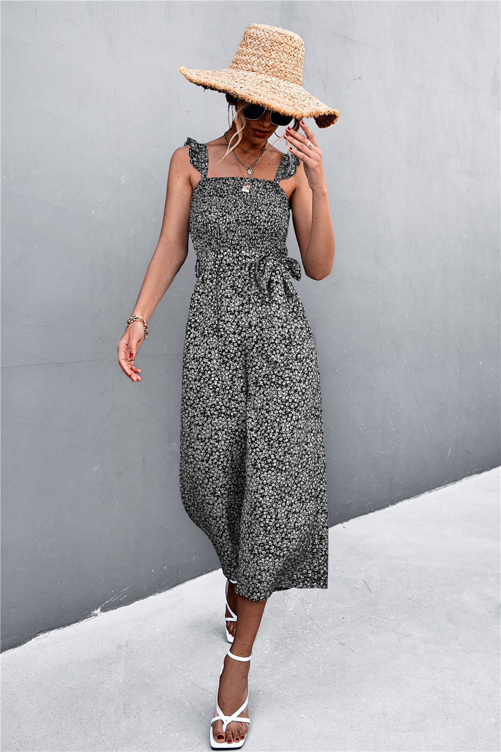 Damen Jumpsuit mit taillierten Trägern und floralem Muster EB