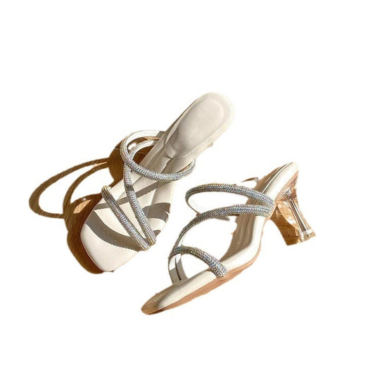 Damen elegante Sandalen mit funkelnden Strassverzierungen und transparentem Absatz EB