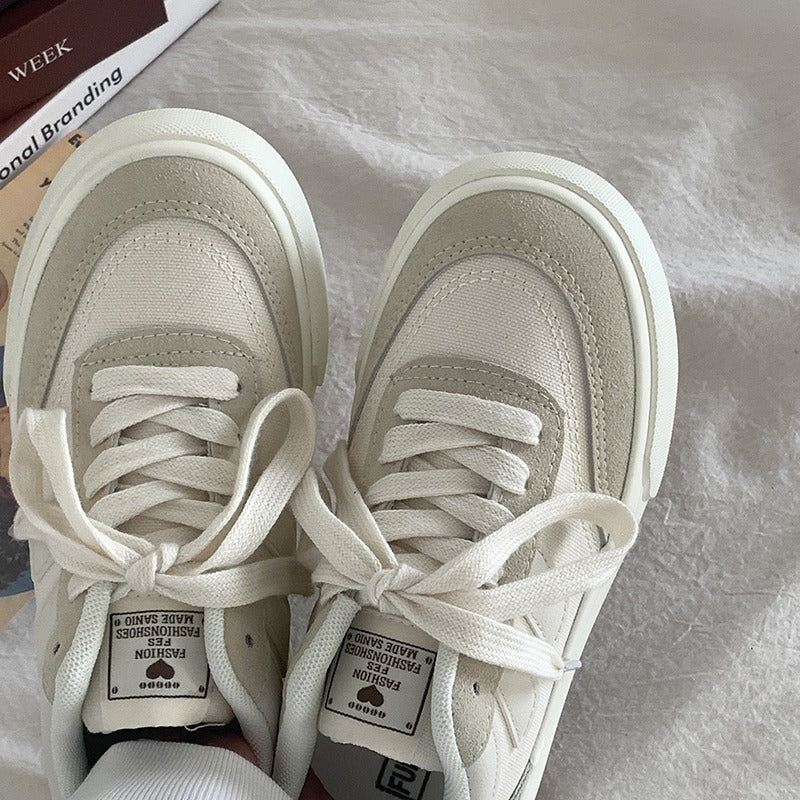 Damen Trendige Sneaker mit strukturiertem Obermaterial und bequemer Dämpfung EB