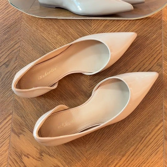 Damen spitze Slingback-Pumps aus hochwertigem Glanzmaterial EB