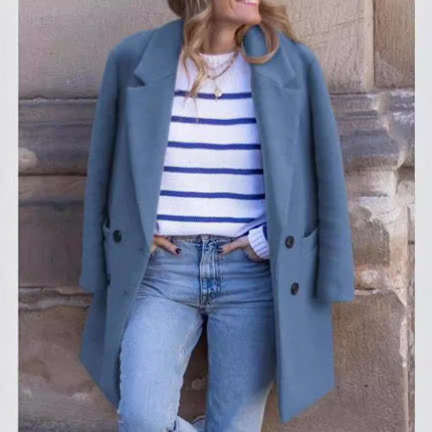 Damen moderner Oversized-Mantel mit doppelter Knopfreihe und eleganten Details EB