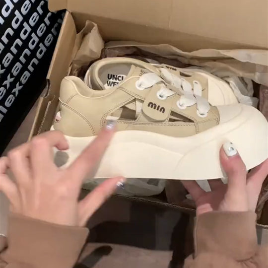 Damen Sneaker mit modischem Plateau und atmungsaktiver Konstruktion EB