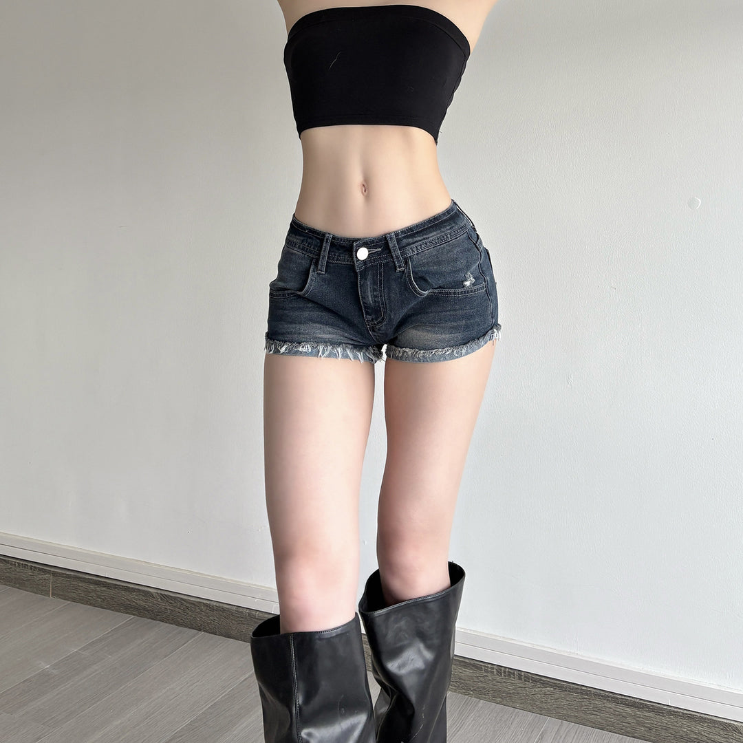 Damen Denim-Shorts mit ausgefranstem Saum EB