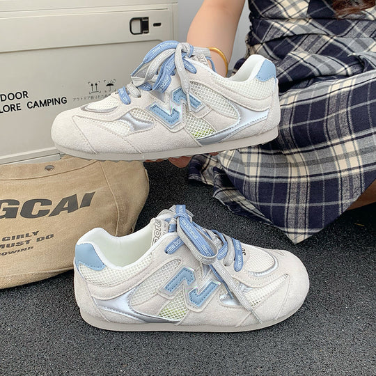 Damen Sportliche Sneakers mit atmungsaktivem Mesh-Obermaterial und rutschfester Sohle EB