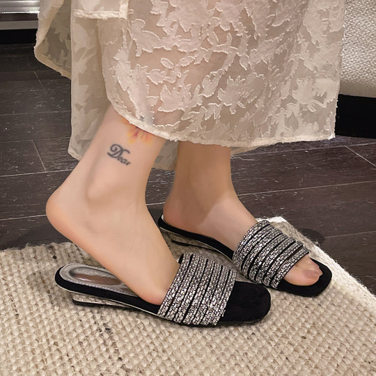 Damen Glamouröse Mules mit funkelnden Strassverzierungen und elegantem Design EB