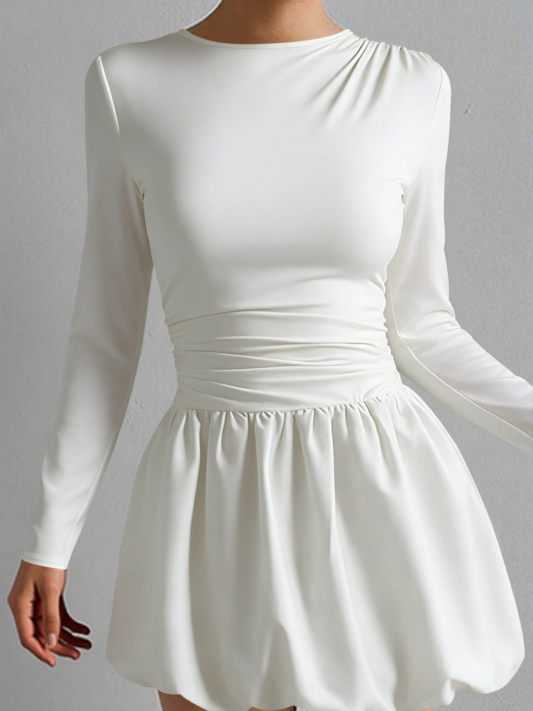 Damen Figurumspielendes Kleid mit langen Ärmeln und gerafftem Saum EB