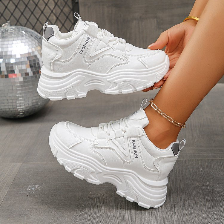 Damen Sneaker mit sportlichem Design und dämpfender Sohle EB