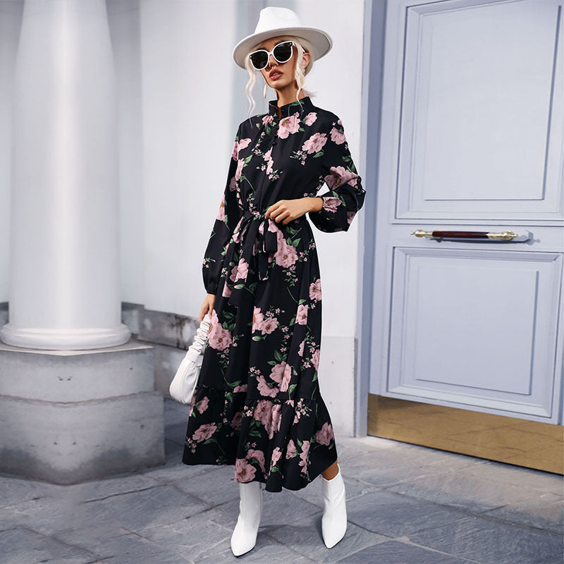 Damen Maxikleid mit floralem Muster und eleganter Rüsche EB