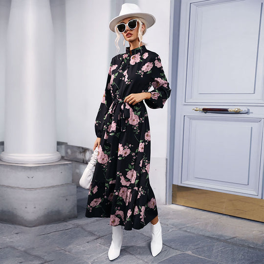 Damen Maxikleid mit floralem Muster und eleganter Rüsche EB