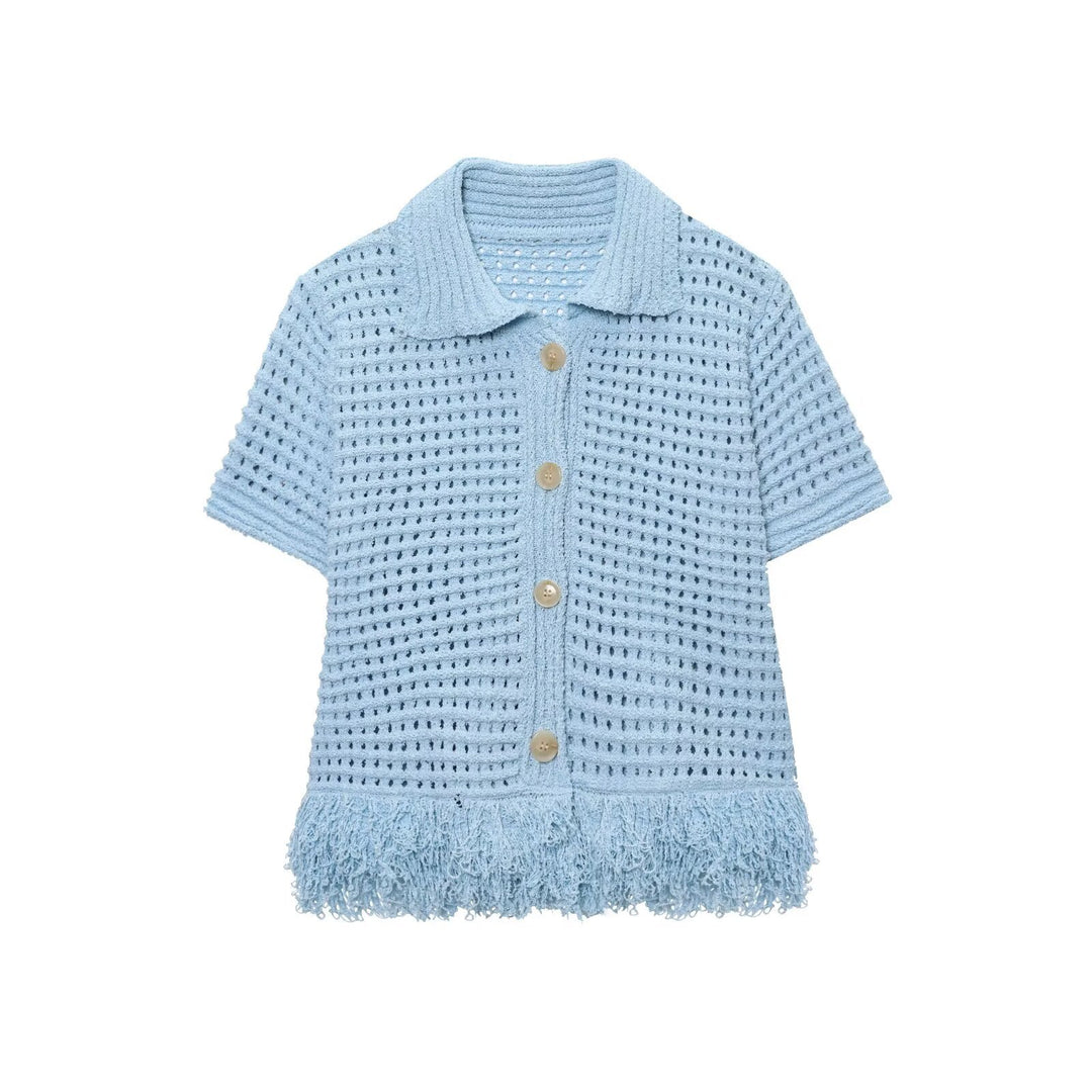 Damen Kurzarm-Strickjacke mit fransigem Saum und dekorativen Knöpfen EB