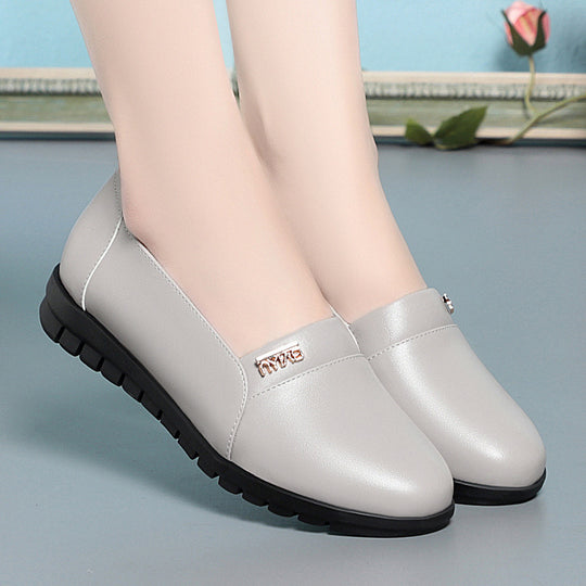 Damen Bequeme Slipper mit rutschfester Sohle und schlichtem Design EB