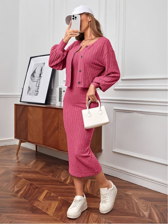 Damen Strick-Outfit mit Knopfleiste und Bündchen EB