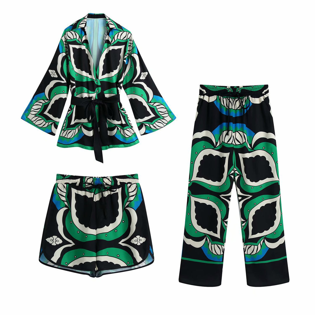 Damen stylische Shorts mit kreativem Blattmuster EB