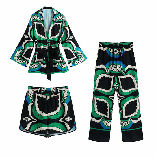 Damen stylische Shorts mit kreativem Blattmuster EB