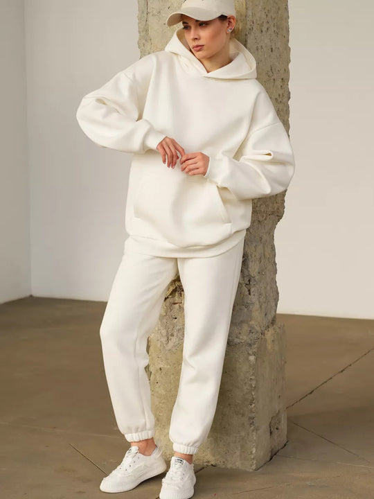 Damen nan zweiteiliges Komfort-Loungewear-Set mit oversized Kapuzenpullover, Kängurutasche und elastischem Knöchel-Jogger aus French Terry EB