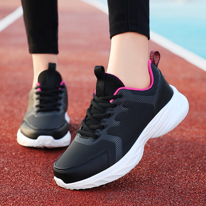 Unisex nan urbaner Komfort-Sneaker mit gepolsterter Keilsohle atmungsaktiver Meshzunge und robustem Kunstlederbesatz EB