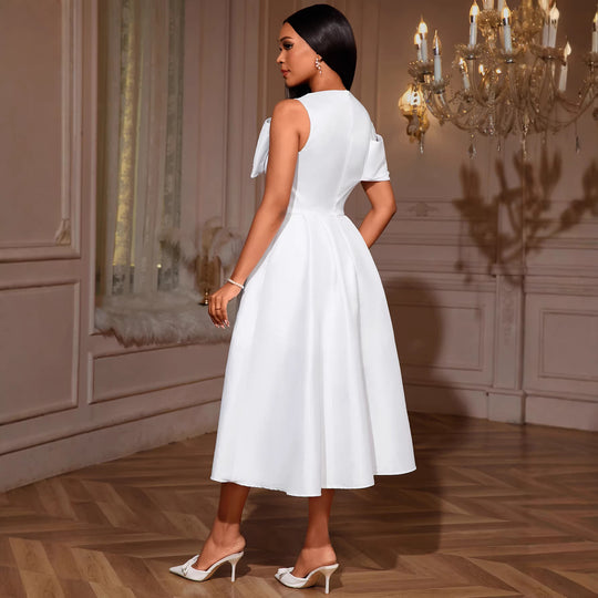 Damen Elegantes Midi-Kleid mit schickem Drapierungsakzent und voluminösem Oberteil EB