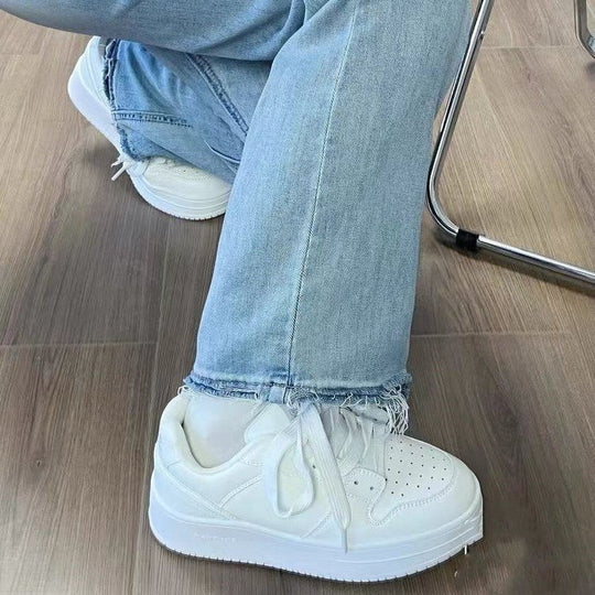 Damen Sportliche Sneakers mit hoher Sohle und gepolsterter Innensohle EB