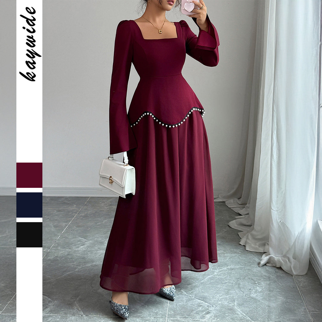 Damen nan elegantes Maxikleid mit quadratischem Ausschnitt, taillierter Schößchen-Passe und Perlenbordüre EB