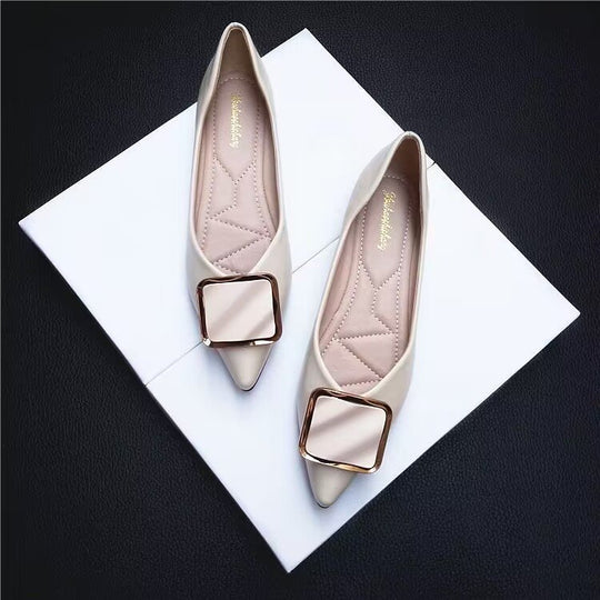 Damen Elegante Ballerinas mit modischer Schmuckschließe EB