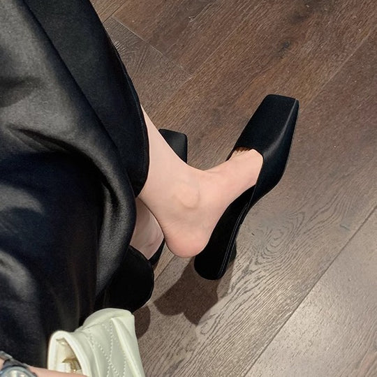 Damen Elegante Mules mit spitzem Zehenbereich und komfortabler Sohle EB