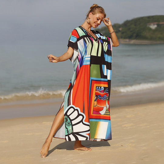 Damen Strandkaftan mit buntem grafischem Design und eleganten Akzenten EB