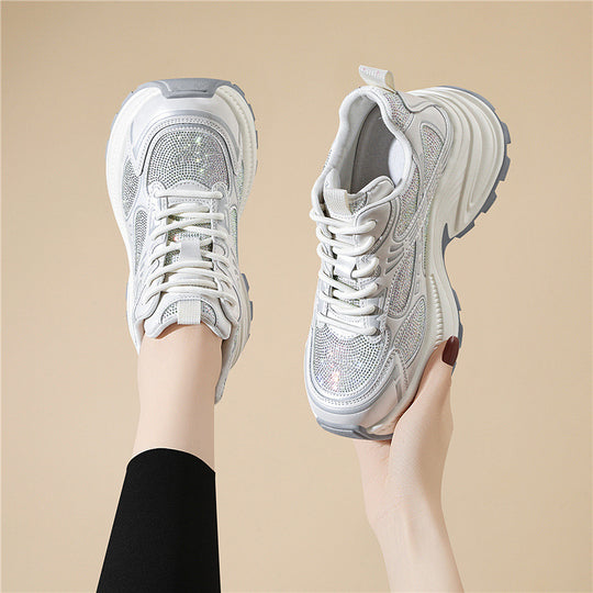 Damen Sportliche Sneaker mit modernen Akzenten EB