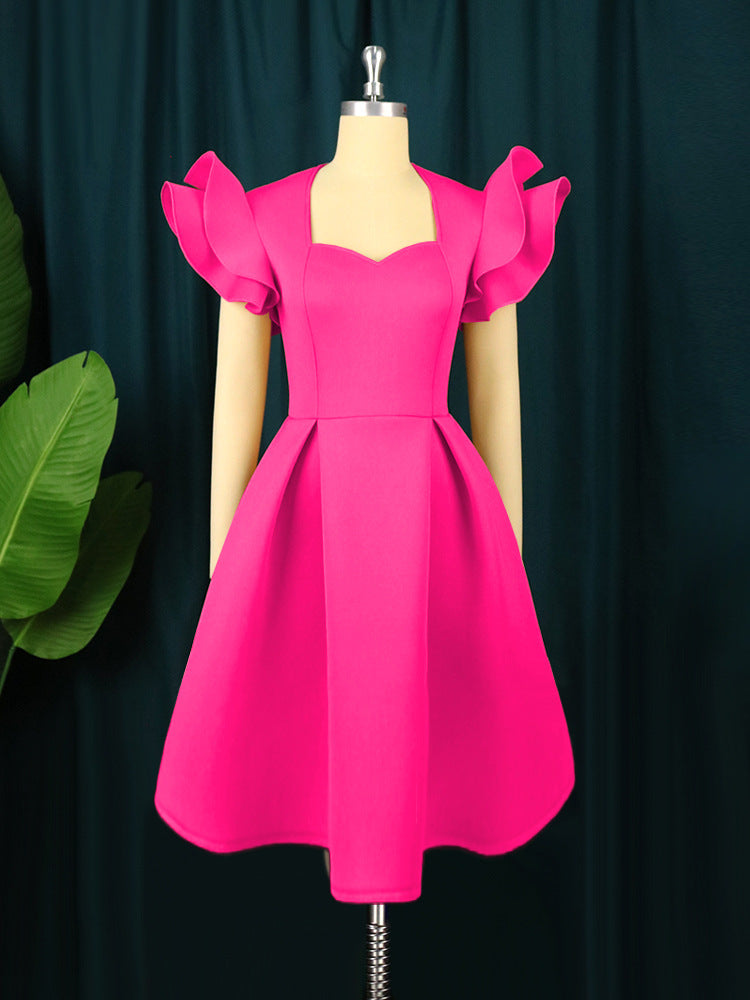 Damen elegantes Kleid mit voluminösen Rüschensäumen EB