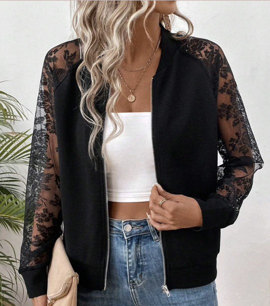 Damen sportliche Jacke mit Spitzeneinsätzen EB