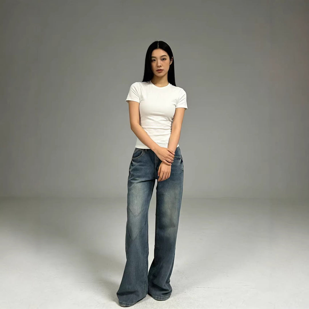 Damen weite High-Waist Jeans mit lässigem Schnitt und individuellen Waschungen EB