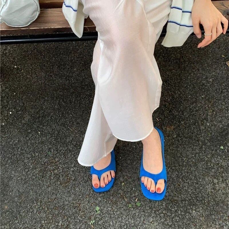 Damen Komfortable Zehentrenner-Sandalen mit weichem Obermaterial und modischem Design EB