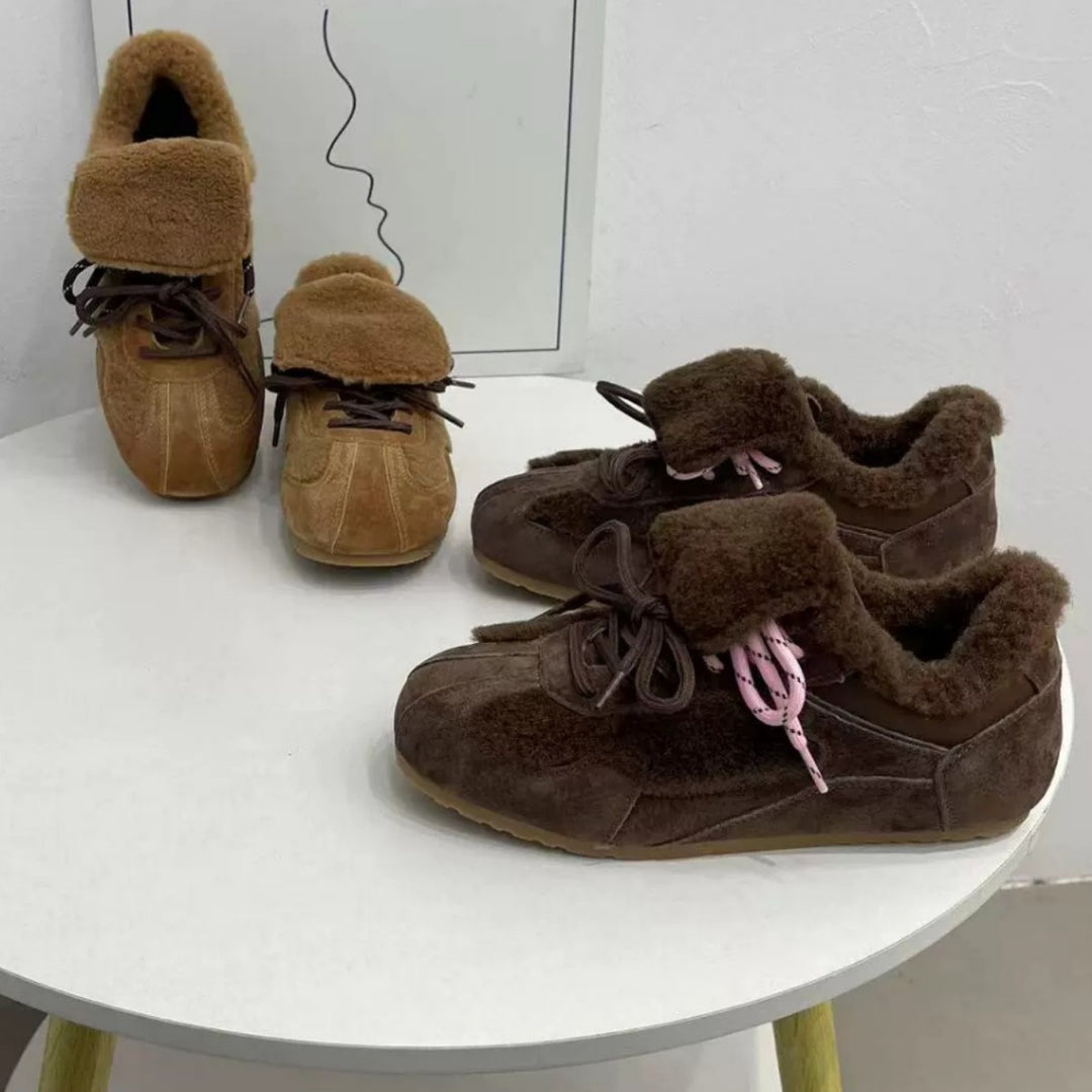Damen Sportliche Fleece-Sneaker mit weichem Innenfutter und rutschfester Sohle EB